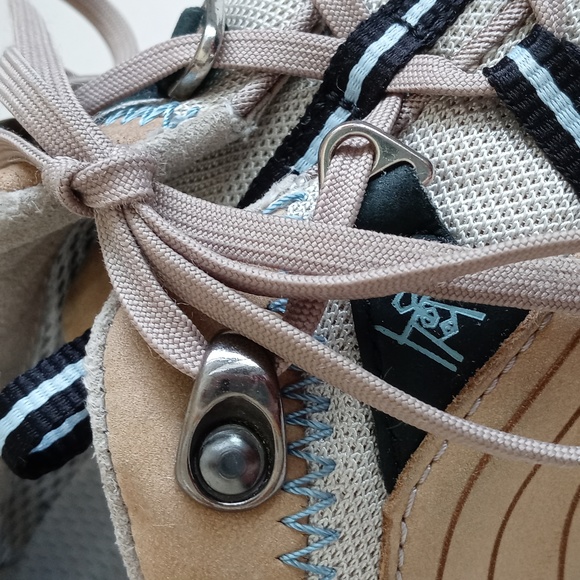 MBT Platform Swiss Engineered Sneakers 8 - Picture 11 of 16